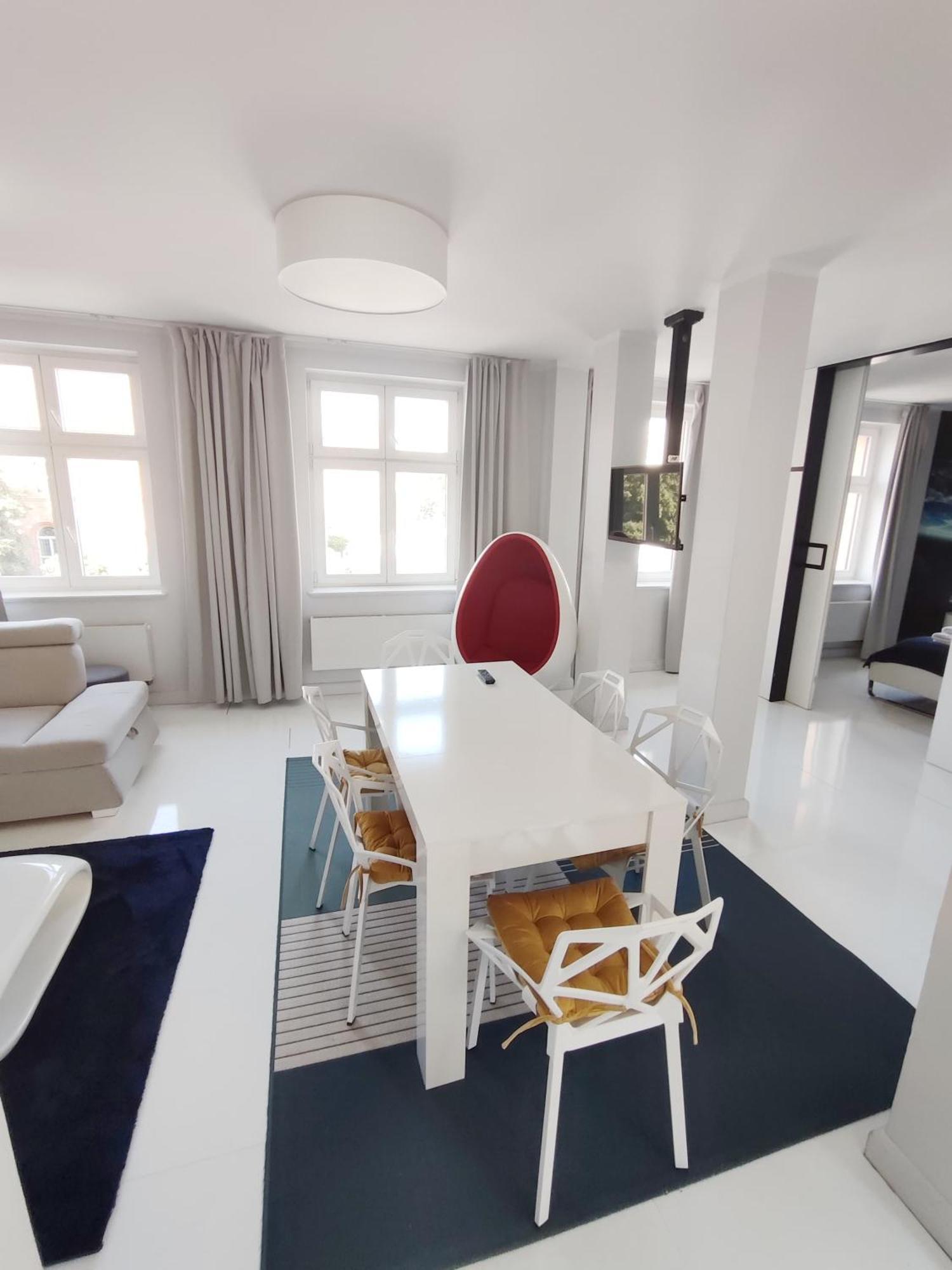 Kosmos 9 - Apartament Orbita By Rentoom Stary Toruń Exteriér fotografie